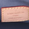 Sac porté épaule ou main Louis Vuitton Sheerwood en cuir verni monogram vert - Detail D3 thumbnail