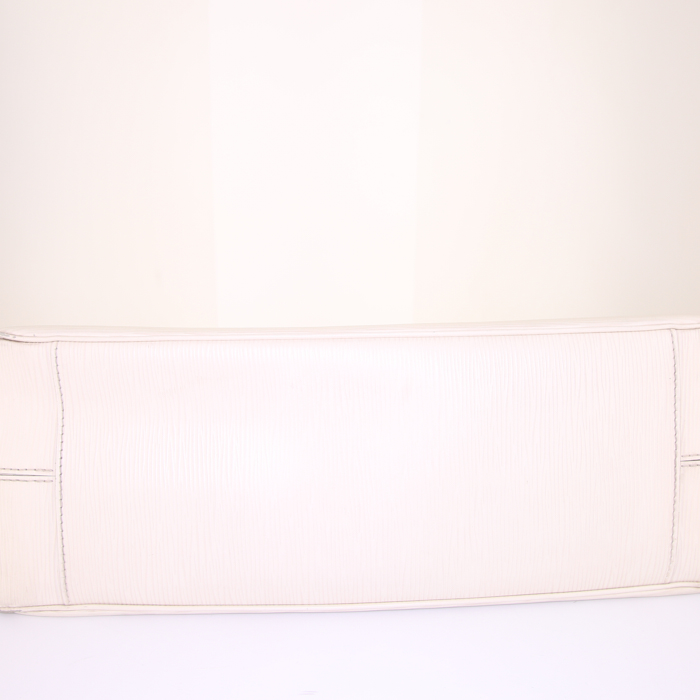 Louis Vuitton Passy large model shopping bag in white epi leather - Detail D4