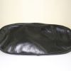 Bolso de mano Givenchy Nightingale en cuero granulado negro - Detail D5 thumbnail