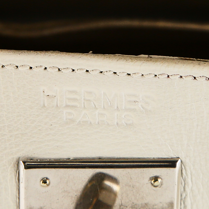 Sac à main Hermes Kelly 32 cm en cuir blanc - Detail D3