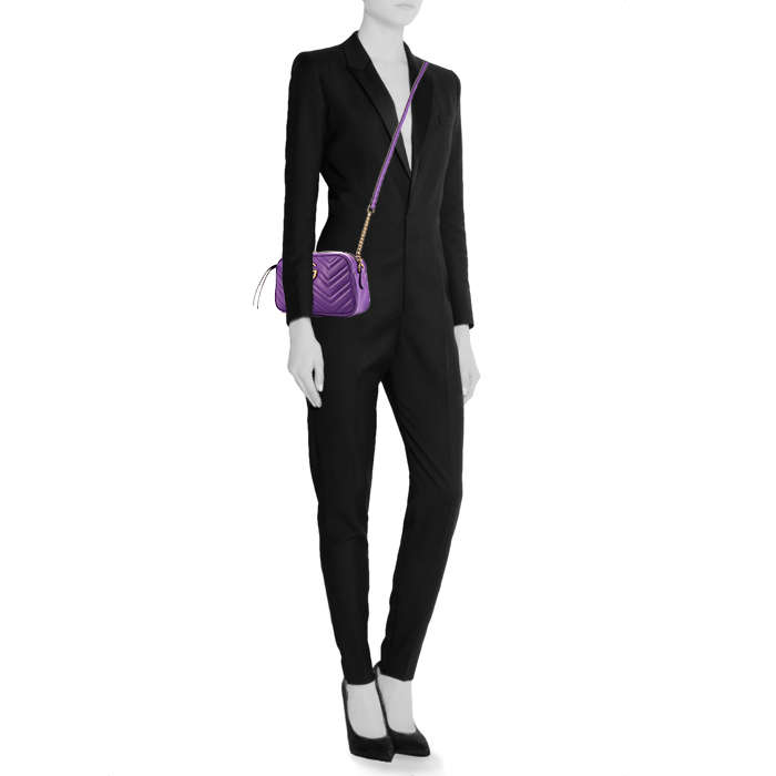 Borsa a tracolla Gucci GG Marmont in pelle trapuntata a zigzag viola - Detail D1
