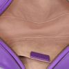 Borsa a tracolla Gucci GG Marmont in pelle trapuntata a zigzag viola - Detail D2 thumbnail