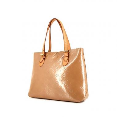 Louis Vuitton Brentwood handbag in beige monogram patent leather