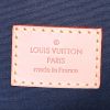 Sac à main Louis Vuitton Bellevue grand modèle en cuir verni monogram vert et cuir naturel - Detail D3 thumbnail