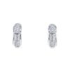 Boucheron Pluriel small hoop earrings in white gold and diamonds - 00pp thumbnail