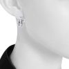 Boucheron Pluriel small hoop earrings in white gold and diamonds - Detail D1 thumbnail