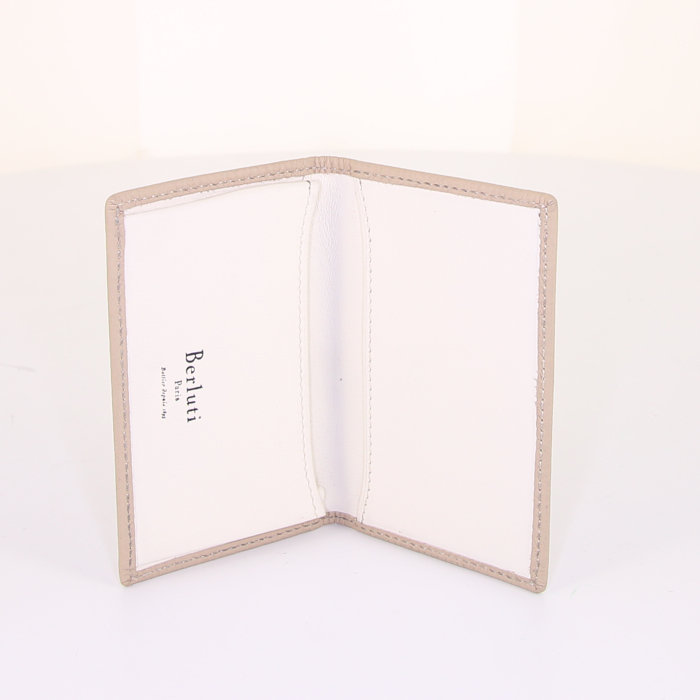 Cartera para tarjetas Berluti en cuero beige - Detail D2