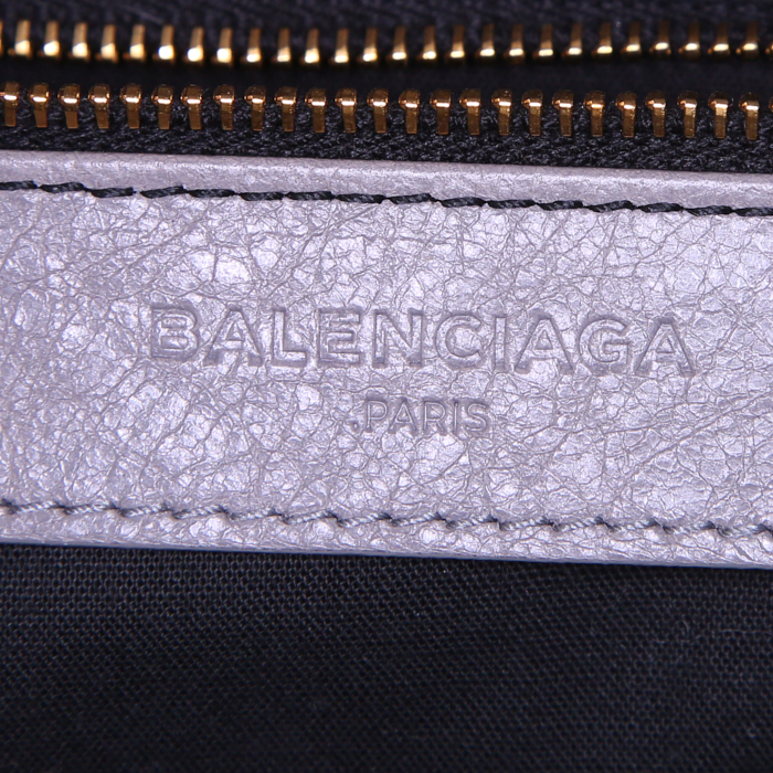 Bolso de mano Balenciaga Velo en cuero gris - Detail D4