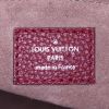 Bolso de mano Louis Vuitton Lockit Soft en cuero color burdeos y piel de pitón beige gris - Detail D4 thumbnail