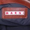 Sac de week end Marni Balloon en cuir verni noir et cuir marron - Detail D4 thumbnail