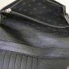 Billetera Chanel en cuero negro - Detail D3 thumbnail