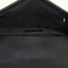 Bolso bandolera Chanel Boy en cuero acolchado negro y junco blanco - Detail D3 thumbnail