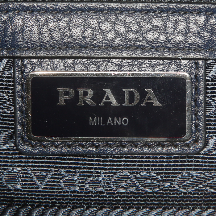 Prada shoulder bag in navy blue leather and black canvas - Detail D3