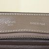Bolso de mano Celine Trapeze modelo mediano en cuero gris - Detail D4 thumbnail