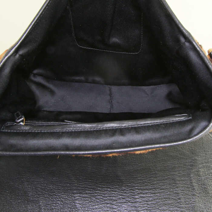 Saint Laurent Besace Messenger messenger bag in beige and black foal and black leather - Detail D2