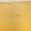 Borsa a tracolla Chanel Boy in pelle nera color crema e dorata a scacchi - Detail D4 thumbnail