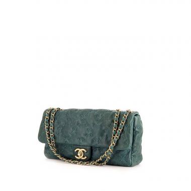 Borsa a tracolla Chanel Baguette in pelle trapuntata verde