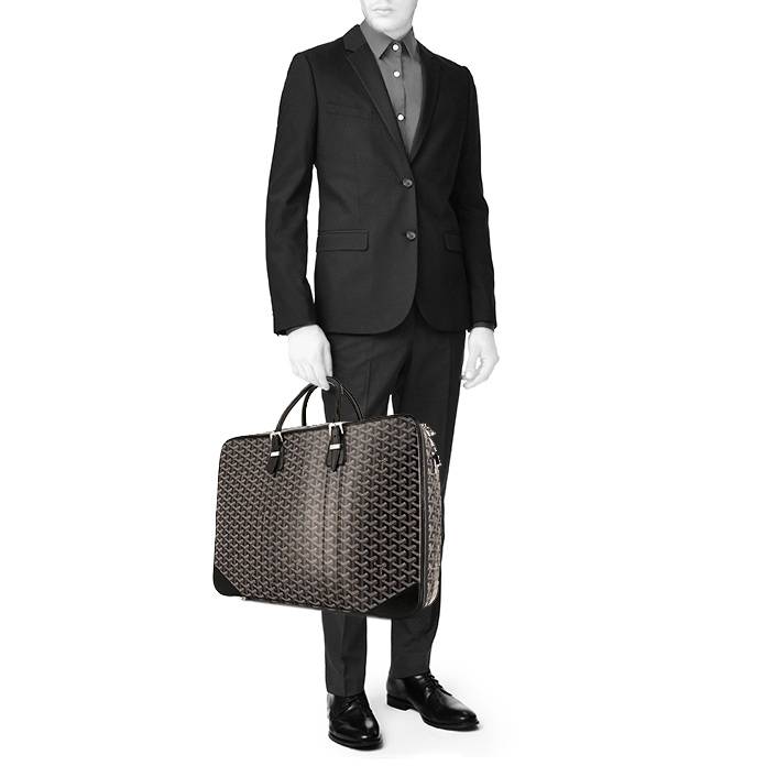 Goyard Majordome travel bag in black and brown Goyard canvas and black leather - Detail D1