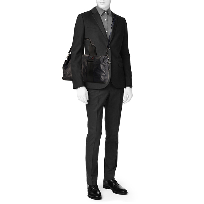 Bolso 24 horas Louis Vuitton  America's Cup en cuero azul - Detail D2