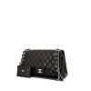 Bolso bandolera Chanel Timeless jumbo en cuero acolchado negro - 00pp thumbnail