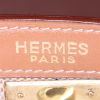 Bolso de mano Hermes Kelly 35 cm en cuero swift color oro y lona beige - Detail D4 thumbnail
