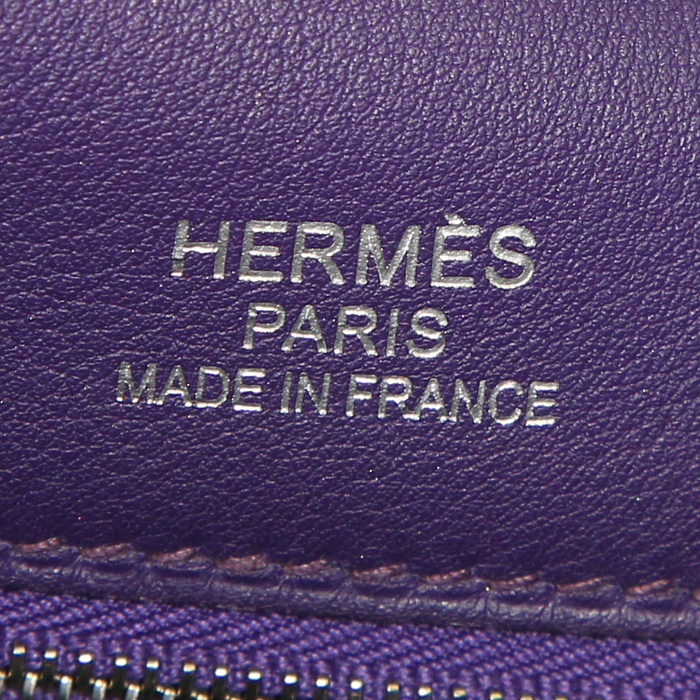 Sac à main Hermès Kelly 35 Ghillies en cuir Swift violet et bleu-marine - Detail D4
