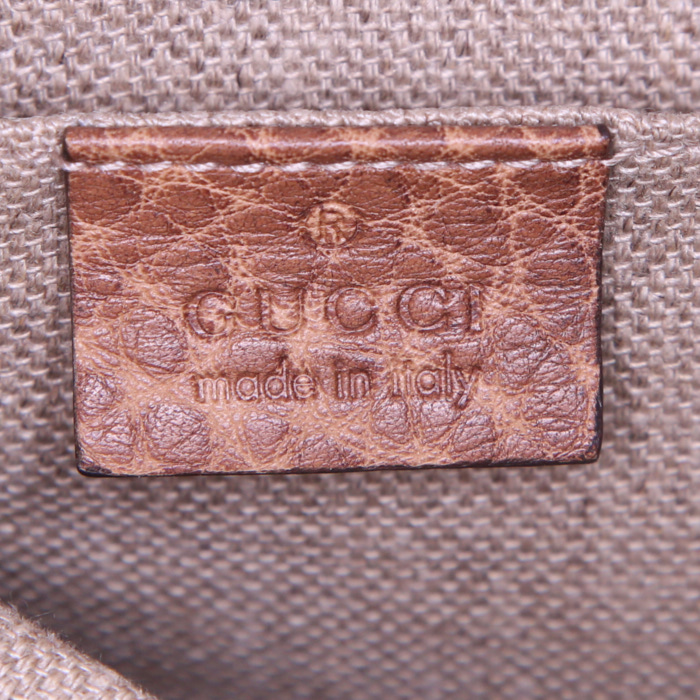 Bolsito de mano Gucci Bamboo Indy Hobo en cuero marrón - Detail D3