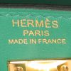 Bolso de mano Hermes Kelly 25 cm en cuero swift verde - Detail D4 thumbnail