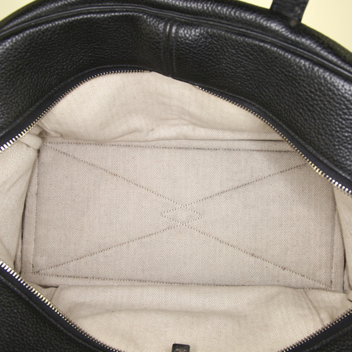 Sac à main Hermes Victoria en cuir togo noir - Detail D2