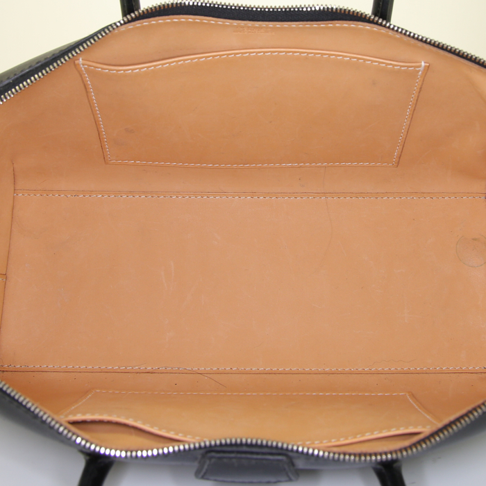 Bolso de mano Hermes Paris-Bombay en cuero box negro - Detail D2