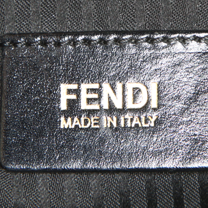 Sac à main Fendi 2 Jours en cuir noir - Detail D4