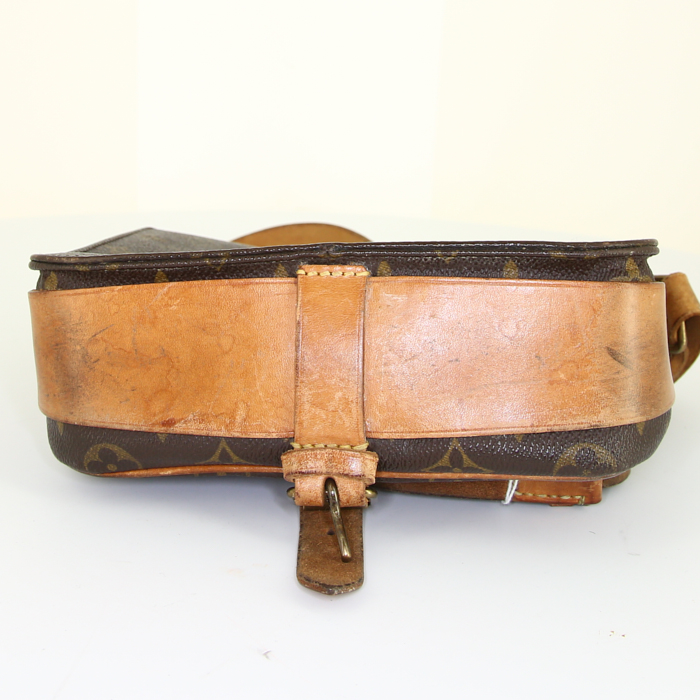 Sac besace Louis Vuitton Cartouchiére en toile monogram et cuir naturel - Detail D4