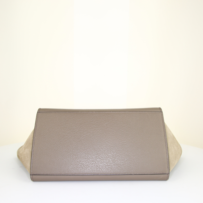 Celine Trapeze small model handbag in beige grained leather and beige suede - Detail D5