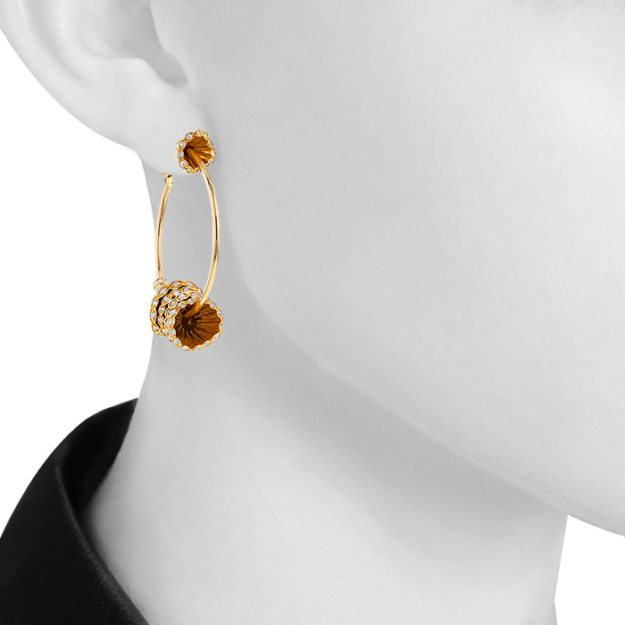 Paire de boucles d'oreilles Boucheron Exquises confidences en or jaune et diamants
