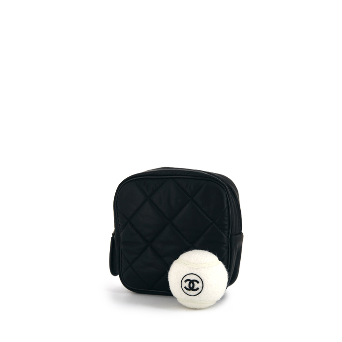 Chanel, lot de quatre balles de tennis avec leur étui en toile enduite - Detail D1