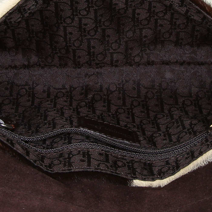 Sac porté épaule ou main Dior Hardcore en poulain crème et marron et toile marron - Detail D2