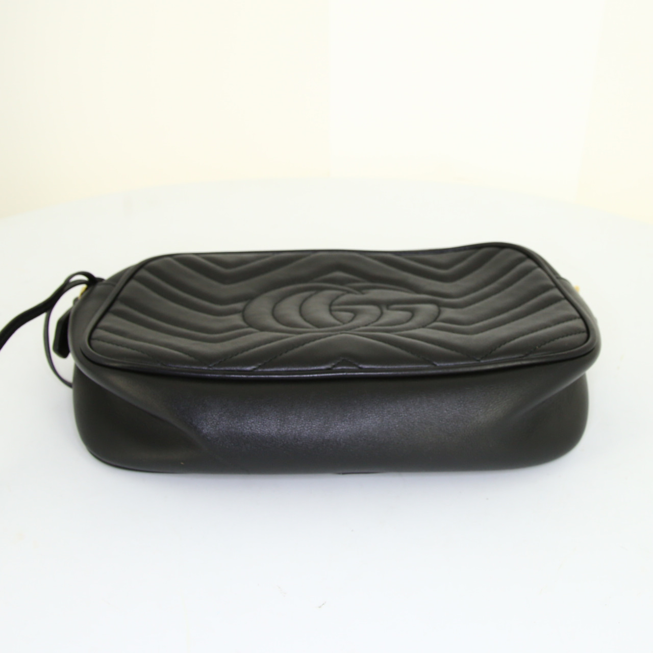 Gucci GG Marmont small model shoulder bag in black quilted leather - Detail D4