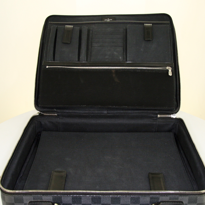 Borsa portadocumenti Louis Vuitton Sabana in tela a scacchi grigia e pelle nera - Detail D2