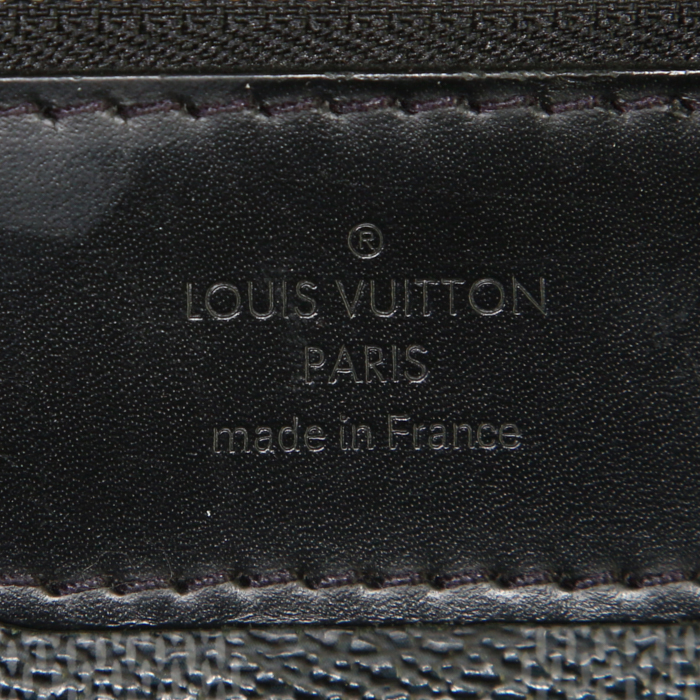 Sac bandoulière Louis Vuitton Bastille en toile damier enduite grise et cuir noir - Detail D3