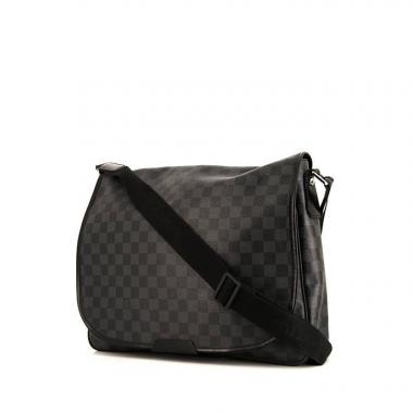Sac bandoulière Louis Vuitton Bastille en toile damier enduite grise et cuir noir