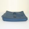 Hermes Evelyne medium model shoulder bag in blue jean togo leather - Detail D4 thumbnail
