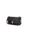Bolso de mano Chanel Timeless en cuero negro - 00pp thumbnail
