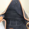 Hermes Evelyne medium model shoulder bag in black and gold Ardenne leather - Detail D2 thumbnail