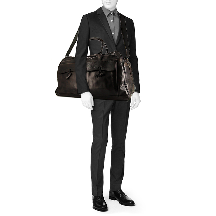 Sac de voyage Berluti Bel Ami en cuir dégradé marron-foncé - Detail D2