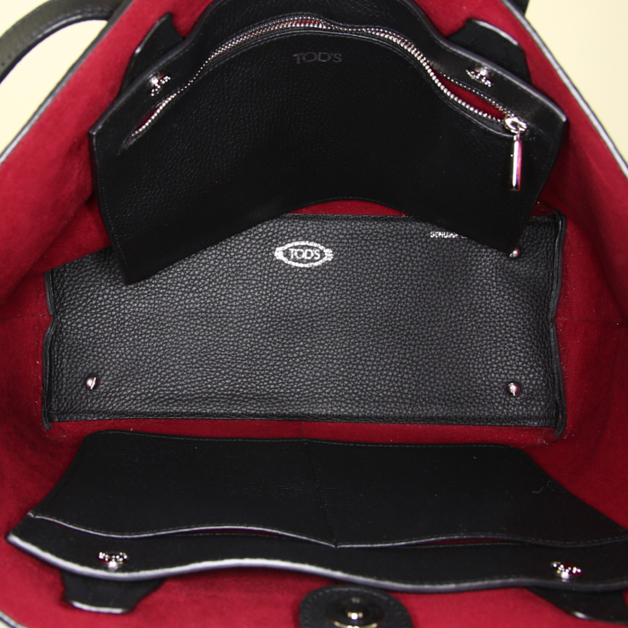 Tod's Joy shopping bag in black grained leather - Detail D2