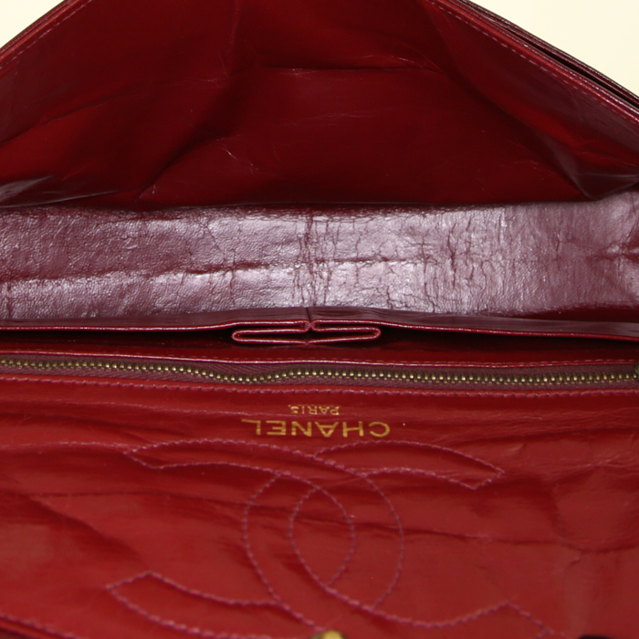 Chanel Vintage handbag in burgundy quilted leather - Detail D3