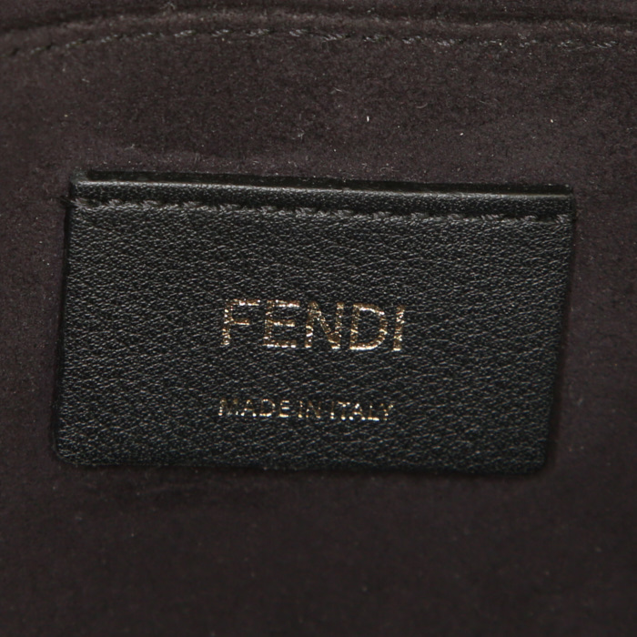 Fendi Kan I handbag in black leather - Detail D4
