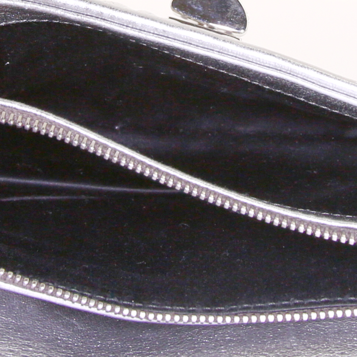 Borsa/pochette Miu Miu Iconic Crystal in pelle iridescente trapuntata argentata - Detail D2