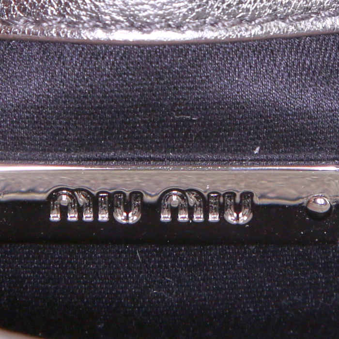 Borsa/pochette Miu Miu Iconic Crystal in pelle iridescente trapuntata argentata - Detail D3