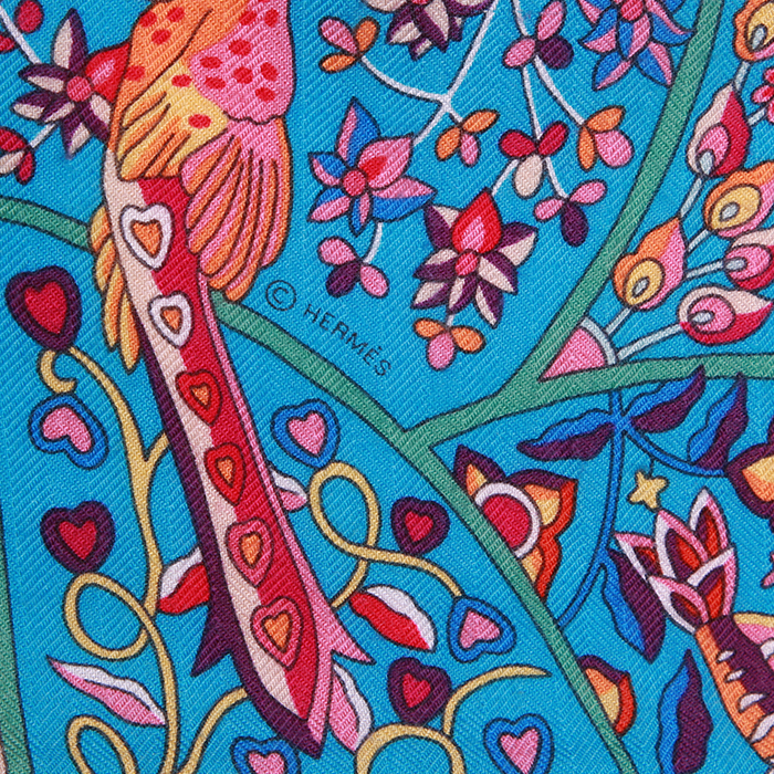 Hermes Chale cachemire and silk scarf in blue, red and purple canvas - Detail D2